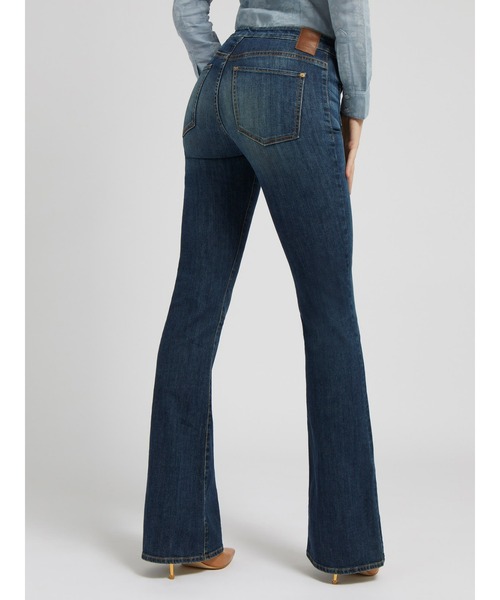 Guess（ゲス）の「Harlow Lace-Up Flare Jeans（デニムパンツ・レディース・インディゴブルー・25inch/26inch/24inch/27inch）」の10枚目の写真