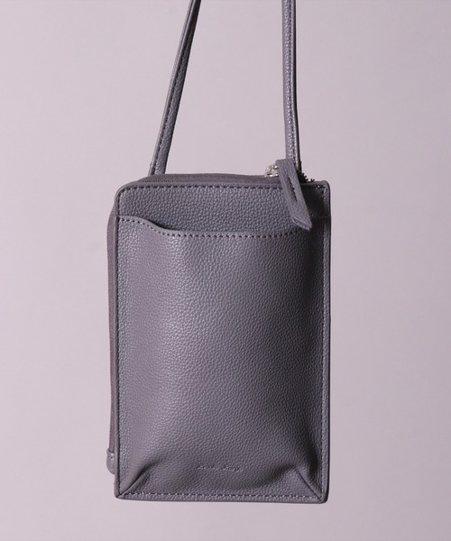 Legato Largo（レガートラルゴ）の「(LF)【Legato Largo】フェイクレザー スマホショルダー バッグ（ショルダーバッグ・レディース・グレイッシュベージュ/ブラック/グレイッシュブルー/グレー・ONE SIZE）」の9枚目の写真