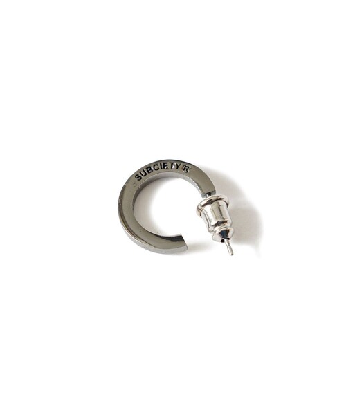 Subciety(サブサエティ)の「PIERCE(ピアス(片耳用)・メンズ・ゴールド/シルバー/ブラック・FREE)」の14枚目の写真