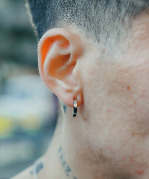 Subciety(サブサエティ)の「PIERCE(ピアス(片耳用)・メンズ・ゴールド/シルバー/ブラック・FREE)」の17枚目の写真