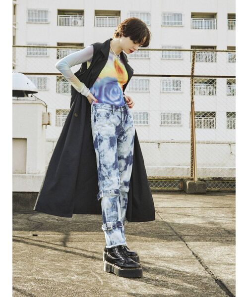 jouetie(ジュエティ)の「ネガシアーフィットトップス(Tシャツ/カットソー・レディース・ピンク/ブラック/パープル・MEDIUM)」の8枚目の写真