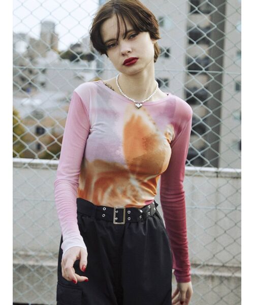 jouetie(ジュエティ)の「ネガシアーフィットトップス(Tシャツ/カットソー・レディース・ピンク/ブラック/パープル・MEDIUM)」の6枚目の写真