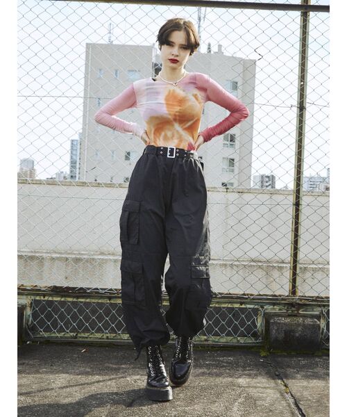 jouetie(ジュエティ)の「ネガシアーフィットトップス(Tシャツ/カットソー・レディース・ピンク/ブラック/パープル・MEDIUM)」の10枚目の写真