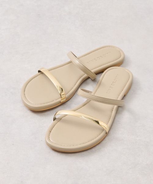 RIVE DROITE(リヴドロワ)の「シンプルデザインにメタリックが映える/メタリックラインサンダル(サンダル・レディース・ブラック/ベージュ・S/M/L)」の6枚目の写真