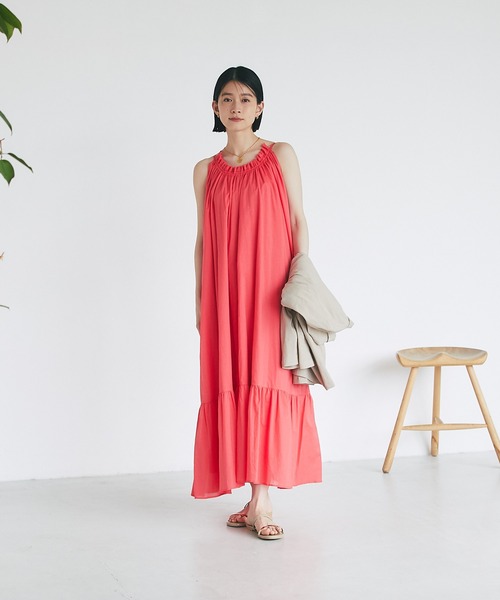 RIVE DROITE(リヴドロワ)の「シンプルデザインにメタリックが映える/メタリックラインサンダル(サンダル・レディース・ブラック/ベージュ・S/M/L)」の15枚目の写真