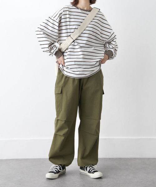 Chillfar(チルファー)の「ドロストパラシュートワイドカーゴパンツ(カーゴパンツ・レディース・カーキ/ホワイト/ブラック/グレイッシュベージュ・FREE)」の14枚目の写真