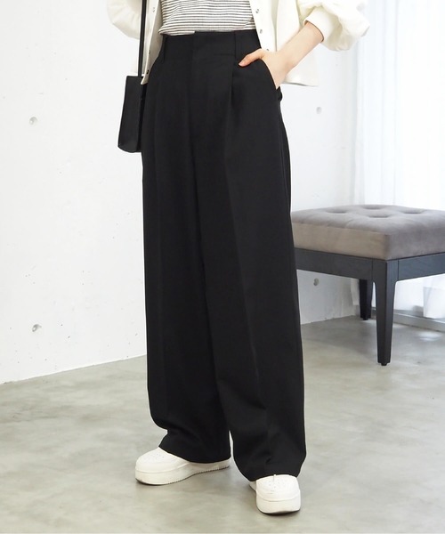 tiptop(ティップトップ)の「【3サイズ展開/web限定アイテム】センタープレスワイドパンツ(スラックス・レディース・ブラック/グレー/チャコールグレー/ライトベージュ/A/B・M/S/L)」の20枚目の写真