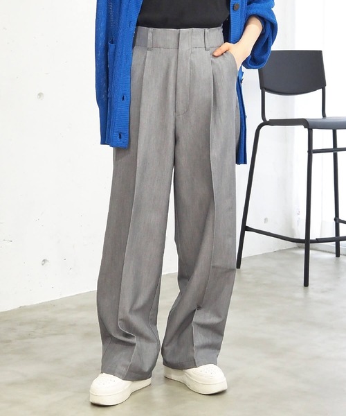 tiptop(ティップトップ)の「【3サイズ展開/web限定アイテム】センタープレスワイドパンツ(スラックス・レディース・ブラック/グレー/チャコールグレー/ライトベージュ/A/B・M/S/L)」の9枚目の写真