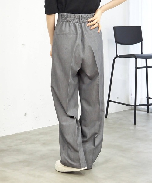 tiptop(ティップトップ)の「【3サイズ展開/web限定アイテム】センタープレスワイドパンツ(スラックス・レディース・ブラック/グレー/チャコールグレー/ライトベージュ/A/B・M/S/L)」の12枚目の写真