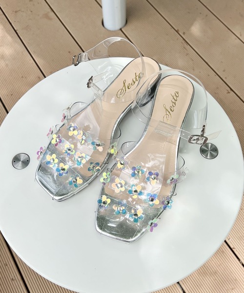 レア　ル.クルーゼ　ピスタチオ楕円17 SESTO（セスト）の「フラワーモチーフグルカサンダル（サンダル