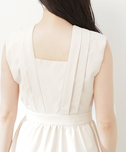 N.(N. Natural Beauty Basic)(エヌエヌナチュラルビューティーベーシック)の「【S Size Line】◆ティアードギャザーワンピース(ワンピース・レディース・ブラック/グレー/クリーム・SMALL/MEDIUM)」の16枚目の写真