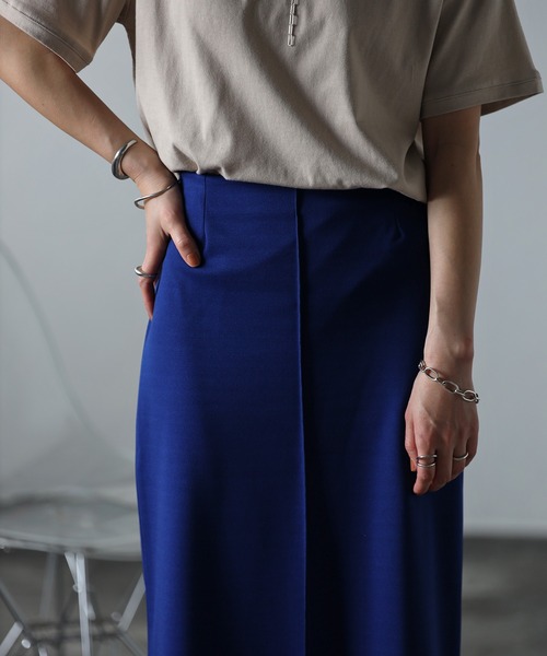 Bonjour Sagan（ボンジュールサガン）の「フロントシームスリットスカート（スカート・レディース・ブラック/ブルー・FREE）」の8枚目の写真