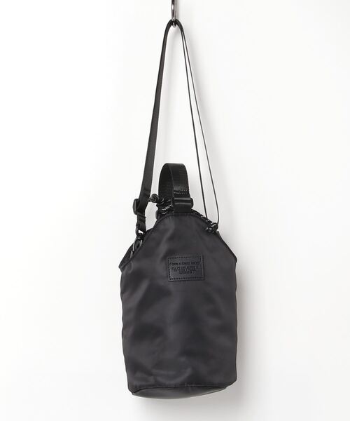 SPRUCE（スプルース）の「EM:SPRUCE パテッド巾着2WAYショルダー ペットボトル 　水筒バッグ（ショルダーバッグ・レディース・ブラック/グレイッシュベージュ/ラベンダー・FREE）」の10枚目の写真