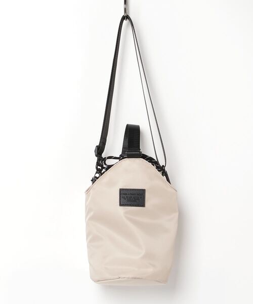 SPRUCE（スプルース）の「EM:SPRUCE パテッド巾着2WAYショルダー ペットボトル 　水筒バッグ（ショルダーバッグ・レディース・ブラック/グレイッシュベージュ/ラベンダー・FREE）」の12枚目の写真