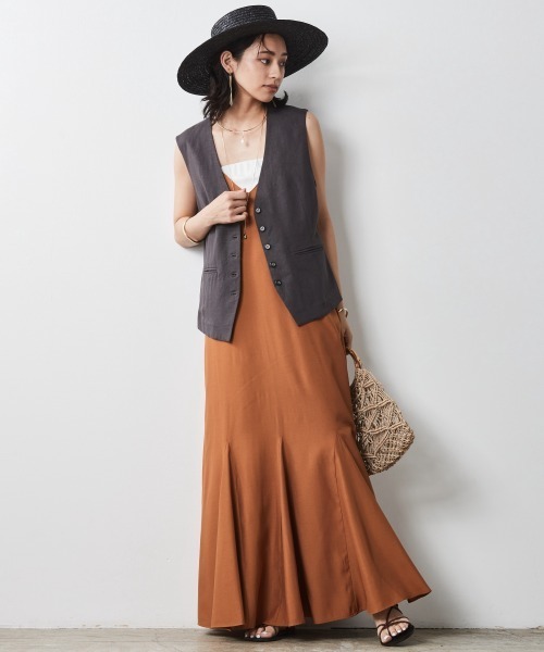 CHIC STYLE（シックスタイル）の「＜大きいサイズ＞レーヨン麻ベスト シックスタイル（ベスト・レディース・チャコール/ベージュ・4L/LL/3L/L/5L）」の5枚目の写真