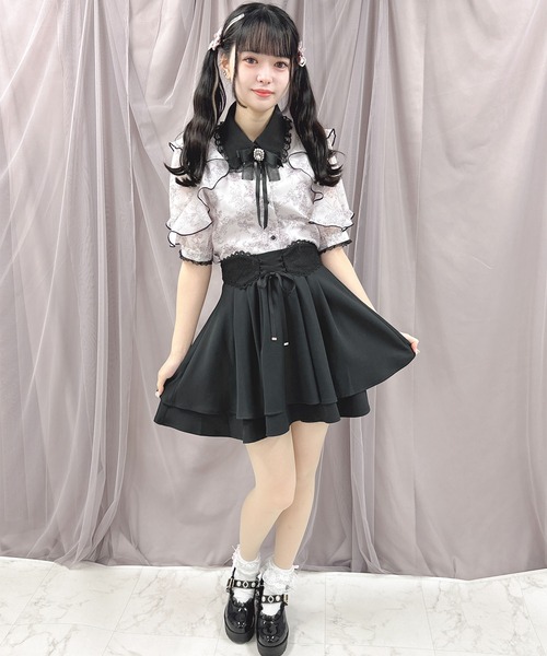 美品 Rossa ロッサ シルク100% シアーフリルブラウス 花柄 総柄 46 美品 Rossa ロッサ シルク100% シアーフリルブラウス 花柄 総柄
