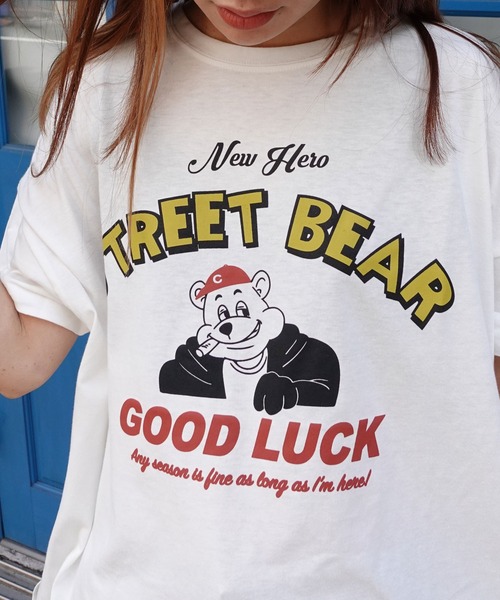 CORNERS（コーナーズ）の「STREET BEARプリントTシャツ（Tシャツ/カットソー・レディース・スミクロ/イエロー/ミント/レッド/サックスブルー/オフホワイト・FREE）」の11枚目の写真