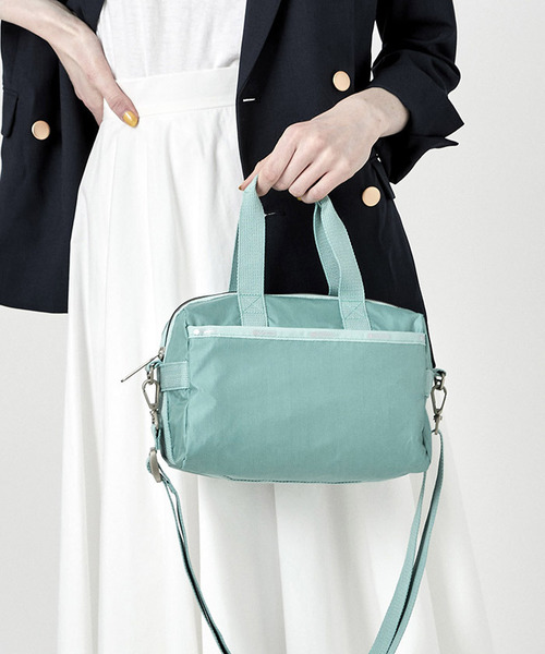 ❣️レスポートサック LES PORTSAC❣️オリーブグリーン ショルダーバッグ LeSportsac（レスポートサック）の「CHAIN MINI N/S TOTE ダーク