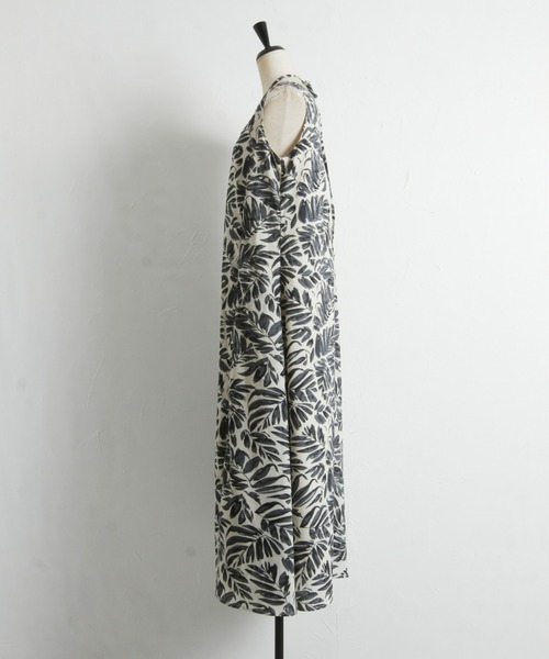 &. NOSTALGIA（アンドドットノスタルジア）の「ホルターネックリゾートワンピース（ワンピース・レディース・ブルー/グレー・FREE）」の6枚目の写真