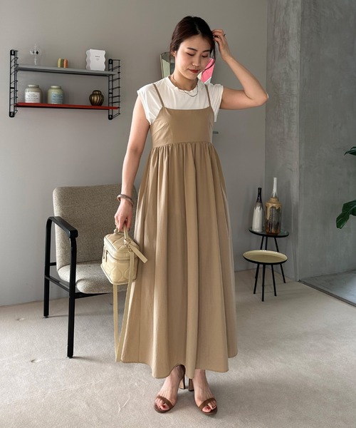 Doux archives（ドゥアルシーヴ）の「ナイロンギャザーフレアキャミワンピース（ワンピース・レディース・ブラック/ブラウン/ベージュ・FREE）」の14枚目の写真