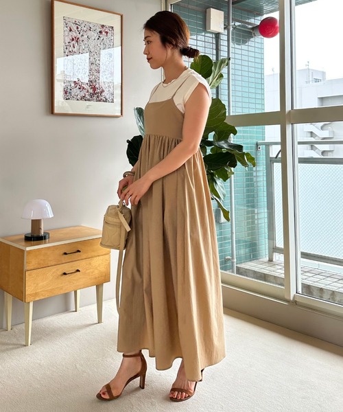 Doux archives（ドゥアルシーヴ）の「ナイロンギャザーフレアキャミ