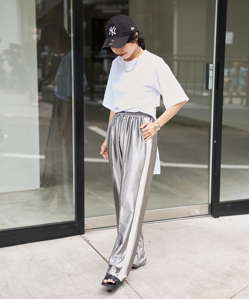 COLONY 2139（コロニートゥーワンスリーナイン）の「ラインサテンパンツ（その他パンツ・レディース・グレー/シャンパン・FREE）」の7枚目の写真