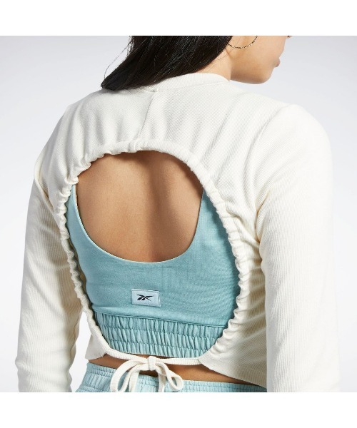 Reebok(リーボック)の「リブ ロングスリーブ トップス / CL ND RIB LONG SLEEVE TOPS(Tシャツ/カットソー・レディース・オフホワイト・LARGE/X-LARGE/SMALL/MEDIUM)」の5枚目の写真