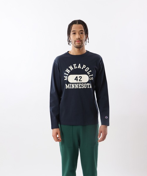Champion(チャンピオン)の「【Champion/チャンピオン】メンズ ベーシック ロングスリーブTシャツ(Tシャツ/カットソー・メンズ・ネイビー/グリーン系その他/グレー系その他2/ベージュ系その他3/ブラック系その他/ホワイト×レッド/ホワイト×ブルー/グレー系その他7・X-LARGE/MEDIUM/LARGE/SMALL)」の1枚目の写真