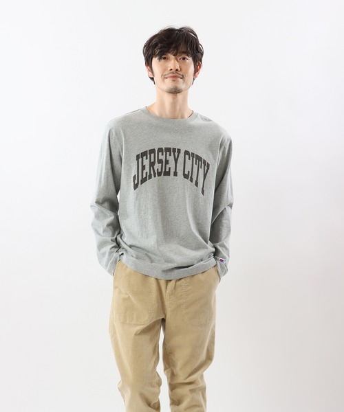 Champion(チャンピオン)の「【Champion/チャンピオン】メンズ ベーシック ロングスリーブTシャツ(Tシャツ/カットソー・メンズ・ネイビー/グリーン系その他/グレー系その他2/ベージュ系その他3/ブラック系その他/ホワイト×レッド/ホワイト×ブルー/グレー系その他7・X-LARGE/MEDIUM/LARGE/SMALL)」の6枚目の写真