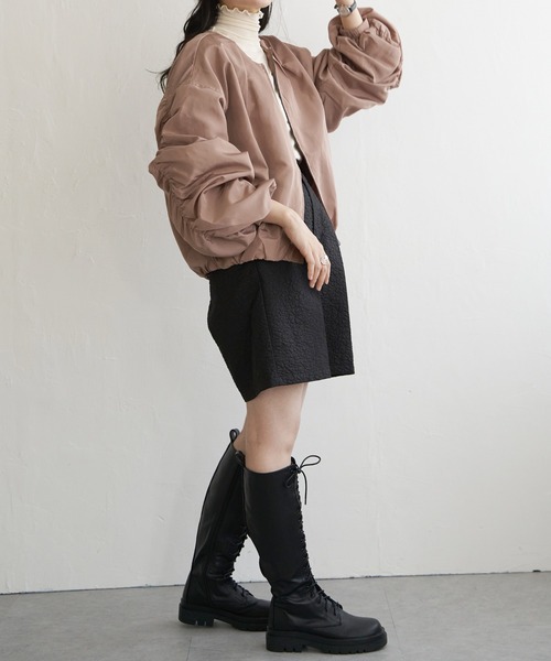 VENCEEXCHANGE（ヴァンスエクスチェンジ）の「袖ギャザーブルゾン（ブルゾン・レディース・ブラック/オフホワイト/ライム/キャメル/ピンク系・L/M）」の11枚目の写真