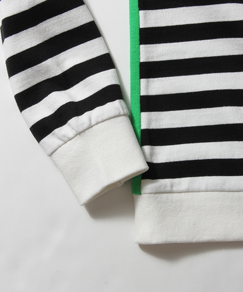 BEAMS T（ビームスティー）の「ALOYE×G.F.G.S. / ロングスリーブ コットンニットセーター（Tシャツ/カットソー・メンズ・グリーン/ホワイト×ネイビー/レッド/ブラック×グリーン/ブラック×ホワイト/ホワイト×ブラック・LARGE/X-LARGE/MEDIUM/SMALL）」の13枚目の写真