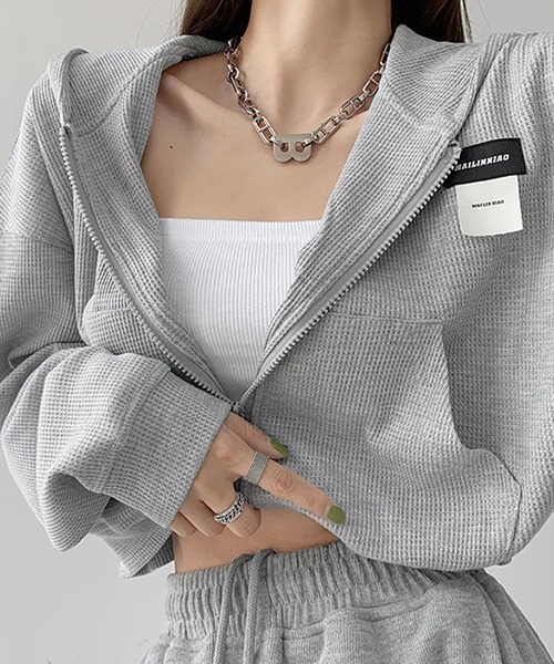 gossip！ロサンゼルス（ゴシップロサンゼルス）の「YUGA　フード付きショートトレーナー（パーカー・レディース・ライトグレー/ブラック・FREE）」の8枚目の写真