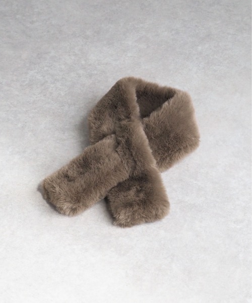 cepo（セポ）の「フェイクファーミニティペット（マフラー・レディース・ライトベージュ/モカ/ライトグレー・FREE）」の9枚目の写真