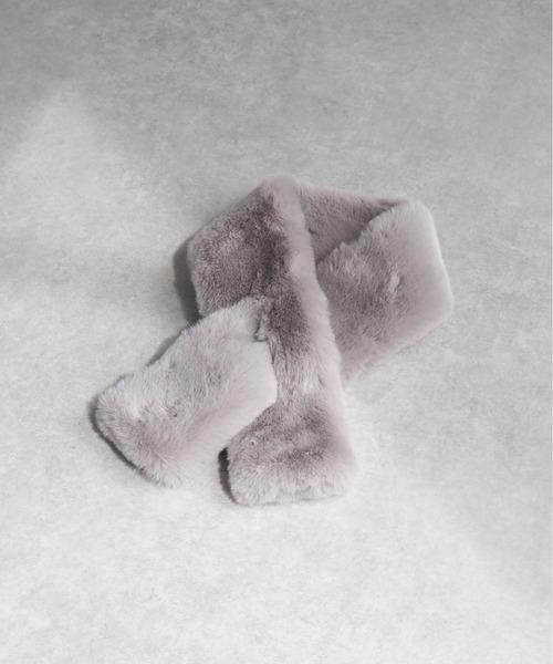 cepo（セポ）の「フェイクファーミニティペット（マフラー・レディース・ライトベージュ/モカ/ライトグレー・FREE）」の7枚目の写真