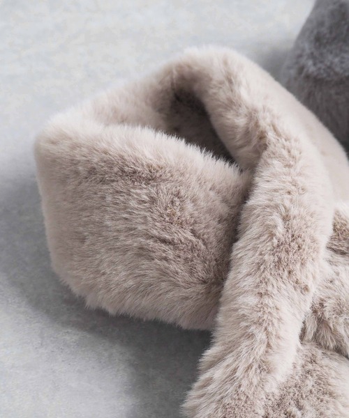cepo（セポ）の「フェイクファーミニティペット（マフラー・レディース・ライトベージュ/モカ/ライトグレー・FREE）」の10枚目の写真