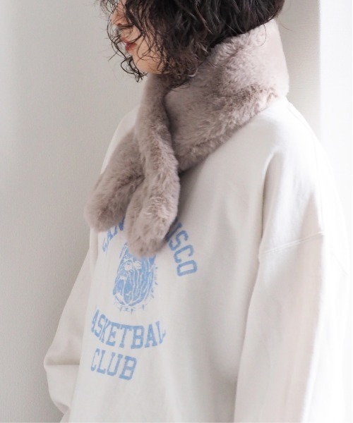 cepo（セポ）の「フェイクファーミニティペット（マフラー・レディース・ライトベージュ/モカ/ライトグレー・FREE）」の5枚目の写真