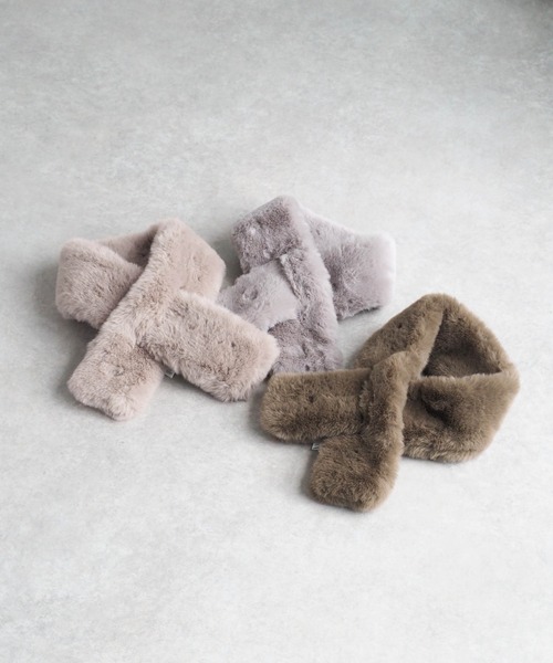 cepo（セポ）の「フェイクファーミニティペット（マフラー・レディース・ライトベージュ/モカ/ライトグレー・FREE）」の12枚目の写真