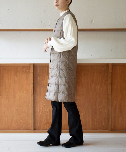 TAION(タイオン)の「【TAION】TAION-W001-LONG V NECK LONG DOWN JKT(ダウンジャケット/コート・レディース・ブラック/オフホワイト/カーキ・L/M)」の20枚目の写真