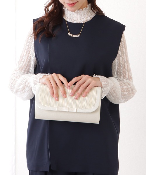 Lace Ladies（レースレディース）の「スクエア リボン プリーツ クラッチ バッグ（クラッチバッグ・レディース・アイボリー/ブラック/グレー・FREE）」の22枚目の写真