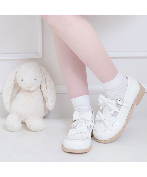 DearMyLove(ディアマイラブ)の「ハートパールダブルリボンパンプス(パンプス・レディース・ホワイト/レッド/ブラック/ベビーピンク/オフホワイト・25cm/24cm/22cm/25.5cm/23cm/24.5cm/23.5cm/22.5cm)」の6枚目の写真