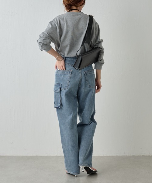 COLLAGE GALLARDAGALANTE(コラージュガリャルダガランテ)の「ロゴロンT/WEB限定(Tシャツ/カットソー・レディース・グレー/ホワイト/ネイビー・FREE)」の14枚目の写真