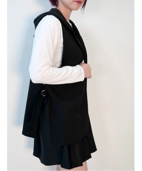 CECIL McBEE(セシルマクビー)の「インナー付きジョーゼットジレ(ベスト・レディース・ブラック/ライトベージュ・MEDIUM/LARGE)」の9枚目の写真
