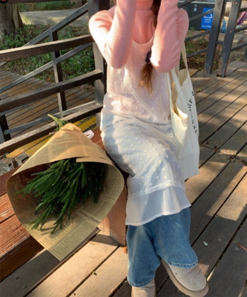 by muni:r（バイ ムニール）の「フラワーレースレイヤードワンピース（ワンピース・レディース・アイボリー/ブラック・FREE）」の11枚目の写真