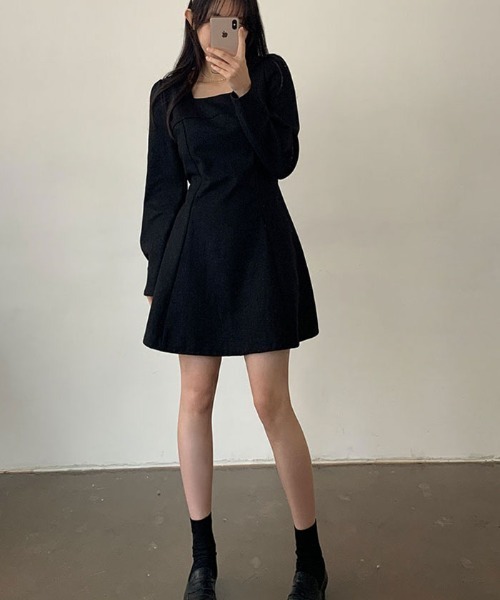 VIVID LADY(ビビッドレディー)の「冬の暖かいウール調スクエアネッミニワンピース レディース 長袖(ワンピース・レディース・ブラック/ブラウン/チャコールグレー・FREE)」の4枚目の写真