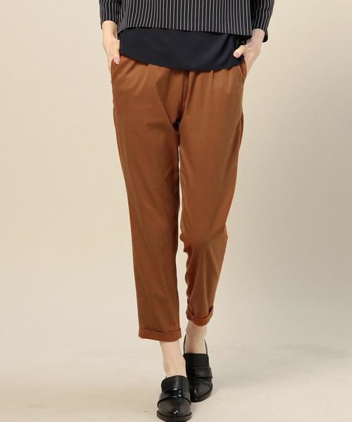 BEAUTY&YOUTH UNITED ARROWS（ビューティーアンドユースユナイテッドアローズ）の「BY ウエストギャザー9分丈パンツ◆（その他パンツ・レディース・ブラック/オリーブ/ネイビー/ブラウン・SMALL/MEDIUM）」の2枚目の写真