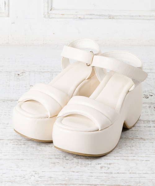 attagirl(アタガール)の「厚底パデットサンダル(サンダル・レディース・アイボリー/ブラック/ライトブルー・S/M/L)」の4枚目の写真