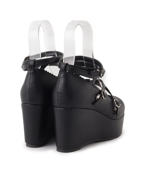 cs T&P(シーエスティーアンドピー)の「厚底クロスストラップウエッジパンプス 24SS(パンプス・レディース・ホワイト/ブラック系1/ブラック/レッド系1・S/M/L/LL)」の11枚目の写真