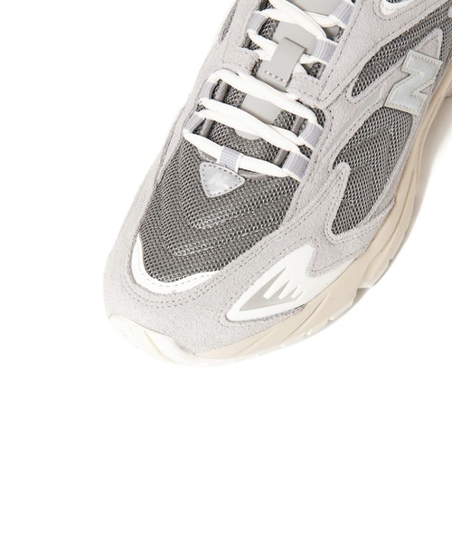 NEW BALANCE（ニューバランス）の「NEW BALANCE 725AA（スニーカー