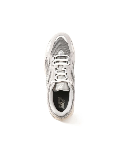 NEW BALANCE（ニューバランス）の「NEW BALANCE 725AA（スニーカー