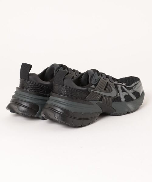 【大人気】★ナイキ★V2K RUN WMNS FD0736-001 NIKE WMNS V2K RUN black/dk smoke grey-anthracite fd0736-001